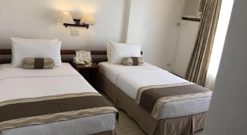 Soledad Suites Панглао Экстерьер фото