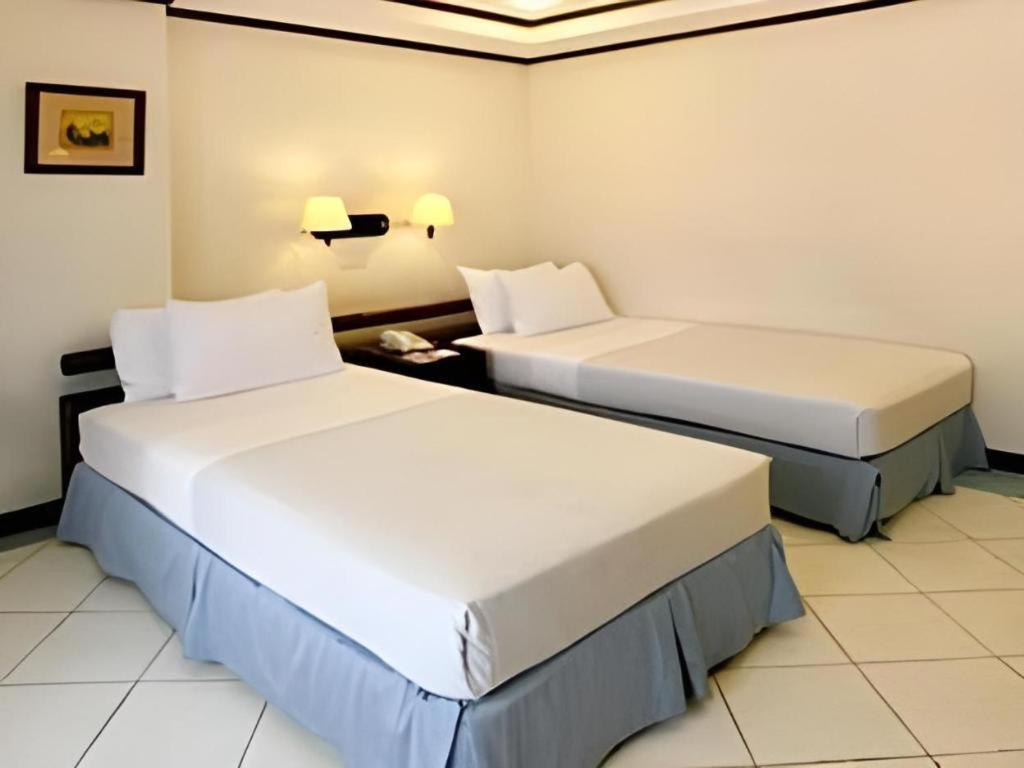 Soledad Suites Панглао Экстерьер фото