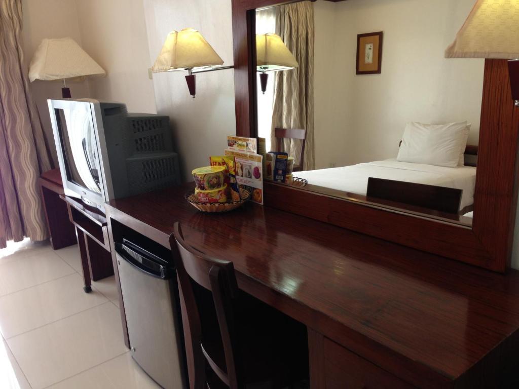 Soledad Suites Панглао Экстерьер фото